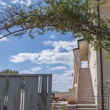 Welcomely - Codula Gustui 46 Daire *